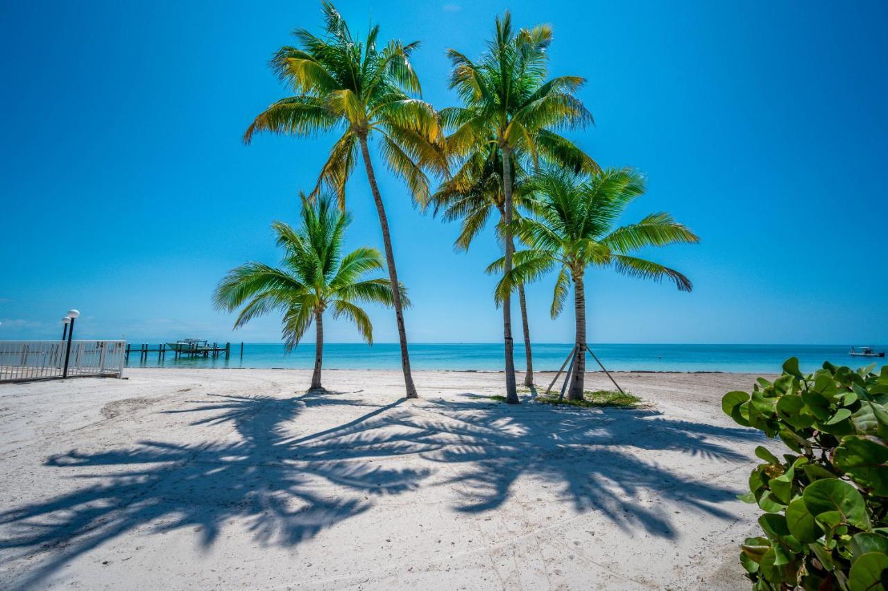 ماراثون Coco Plum Beach & Tennis Club & Marina المظهر الخارجي الصورة