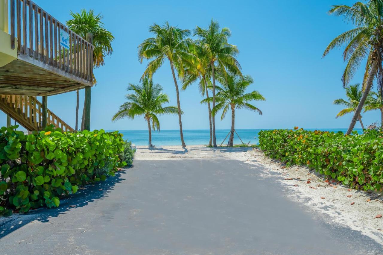 ماراثون Coco Plum Beach & Tennis Club & Marina المظهر الخارجي الصورة